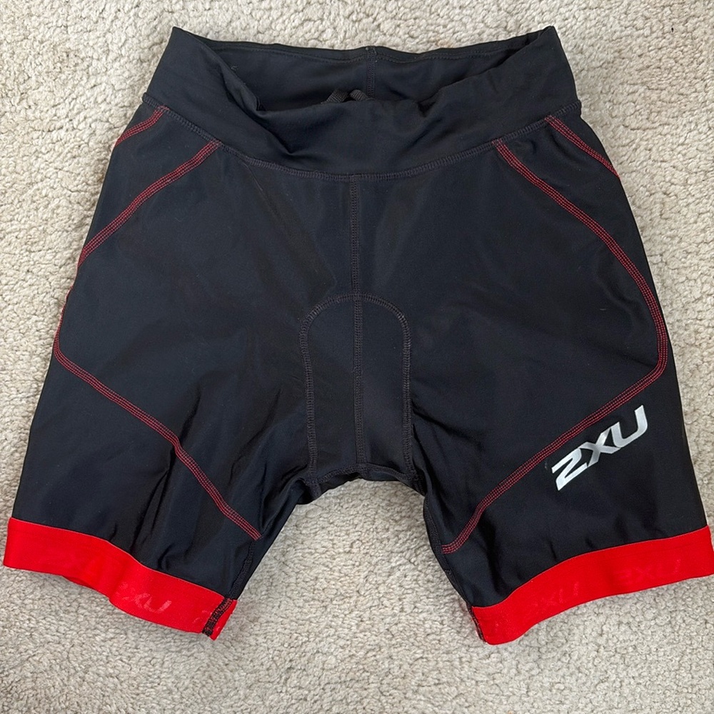 Men’s 2XU Compression Tri Shorts. Size Small